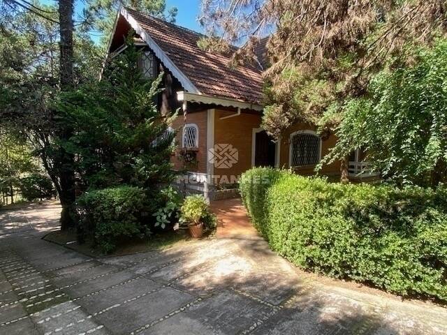 Casa para Venda em Campos do Jordão - 2