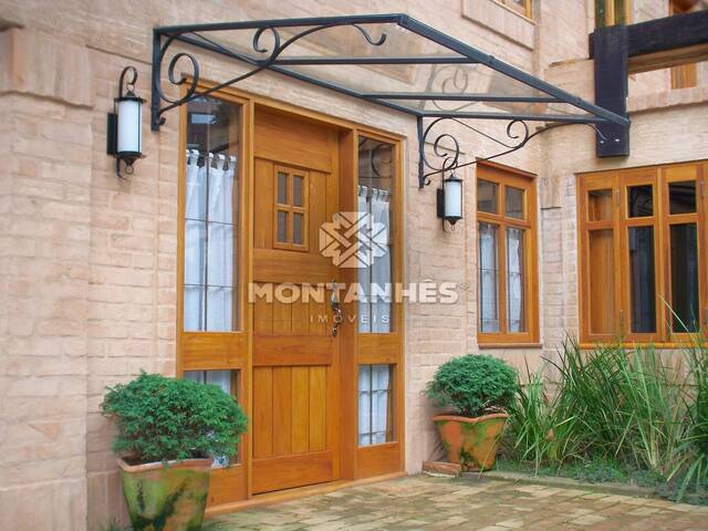 #1245 - Casa para Venda em Campos do Jordão - SP - 2